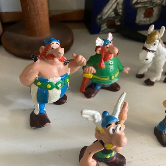 Bully - Picture 2 of 6